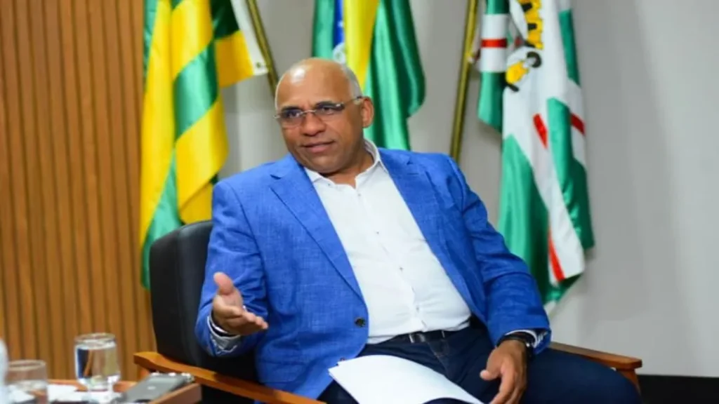 Justiça torna Rogério Cruz réu por improbidade administrativa 7 Justiça torna Rogério Cruz réu por improbidade administrativa