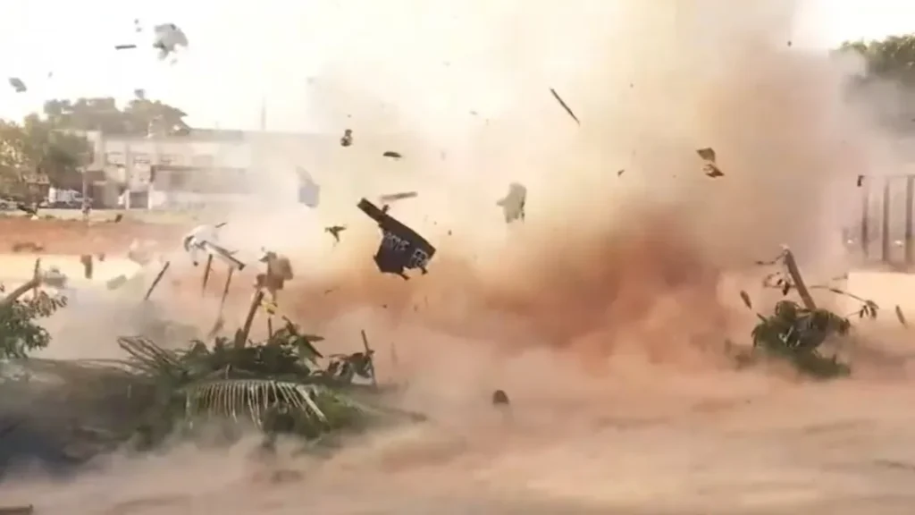 Esquadrão Antibombas Detona Explosivos Encontrados Perto do Aeroporto de Goiânia 10 Esquadrão Antibombas Detona Artefatos Explosivos Encontrados Perto do Aeroporto de Goiânia