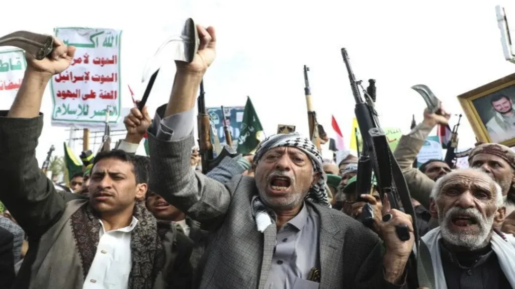 Rebeldes Houthis Invadem Escritórios da ONU no Iêmen e Detêm Ao Menos 11 Funcionários 10 Rebeldes Houthis Invadem Escritórios da ONU no Iêmen e Detêm Ao Menos 11 Funcionários