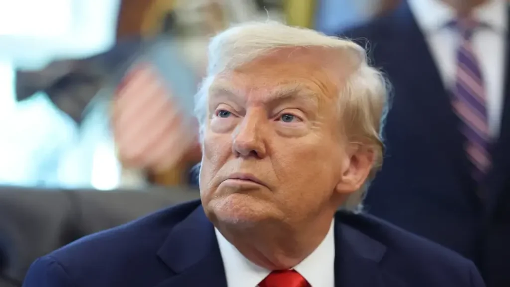 EUA realizam ataque contra embarcação com drogas vinda da Venezuela, anuncia Trump 13 EUA realizam ataque contra embarcação com drogas vinda da Venezuela, anuncia Trump