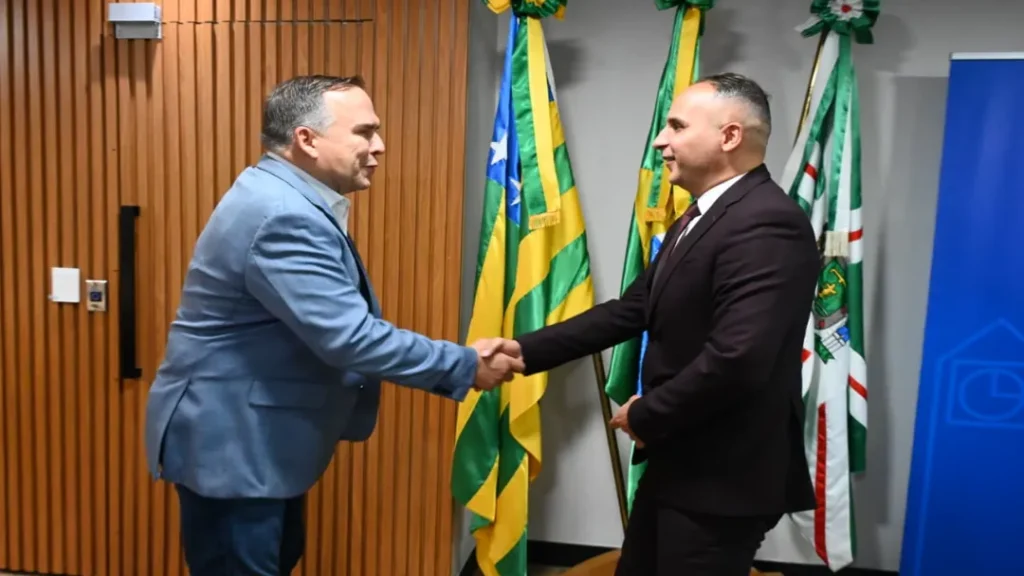 Sandro Mabel apresenta metronização a embaixador da Sérvia em Goiânia 7 Sandro Mabel apresenta metronização a embaixador da Sérvia em Goiânia