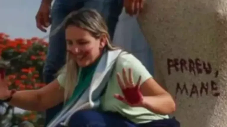 Moraes determina que mulher condenada por escrever em estátua cumpra pena em casa