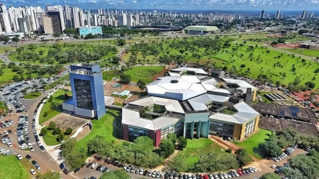 Conselho Municipal de Saúde debate redução de valores dos plantões médicos em Goiânia 6 Conselho Municipal de Saúde debate redução de plantões médicos em Goiânia
