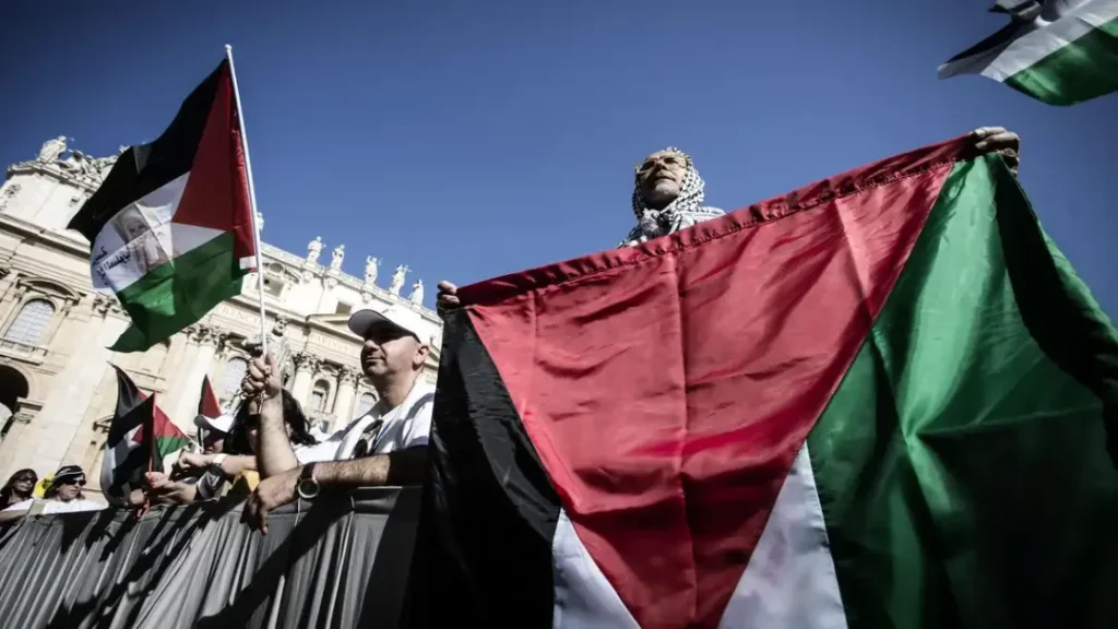 Canadá, Reino Unido e Austrália oficializam reconhecimento do Estado Palestino 8 Canadá, Reino Unido e Austrália oficializam reconhecimento do Estado Palestino