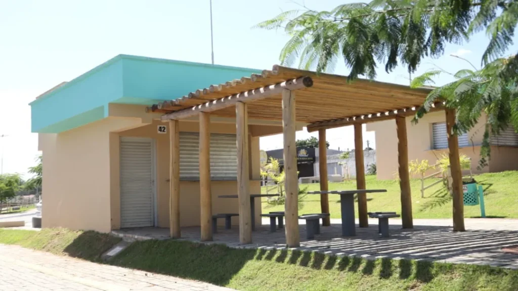Prefeitura abre credenciamento para uso de quiosques públicos em Senador Canedo 1 Prefeitura abre credenciamento para uso de quiosques públicos em Senador Canedo