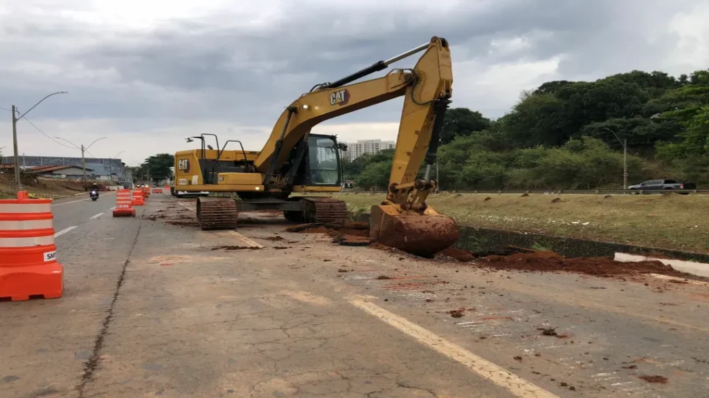 Goiânia anuncia requalificação da Marginal Botafogo com investimento de R$ 267 milhões do PAC 9 Goiânia anuncia requalificação da Marginal Botafogo com investimento de R$ 267 milhões do PAC