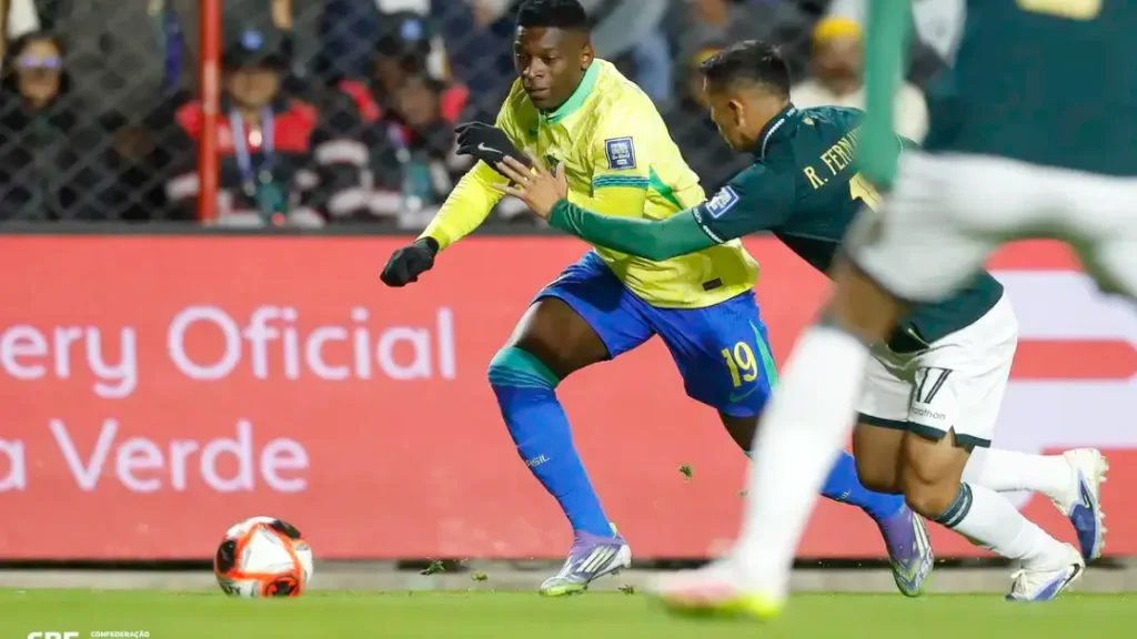 Derrota na Altitude: Brasil perde para a Bolívia na última rodada das Eliminatórias 4 Derrota na Altitude: Brasil perde para a Bolívia na última rodada das Eliminatórias