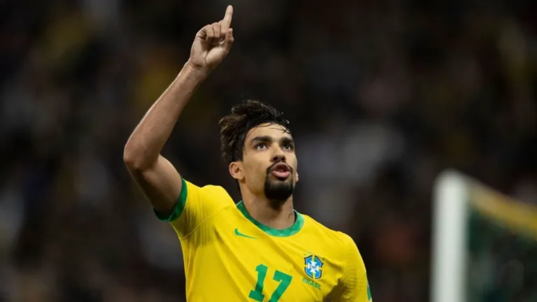 Lucas Paquetá está prestes a se tornar a transferência mais cara da história do futebol brasileiro