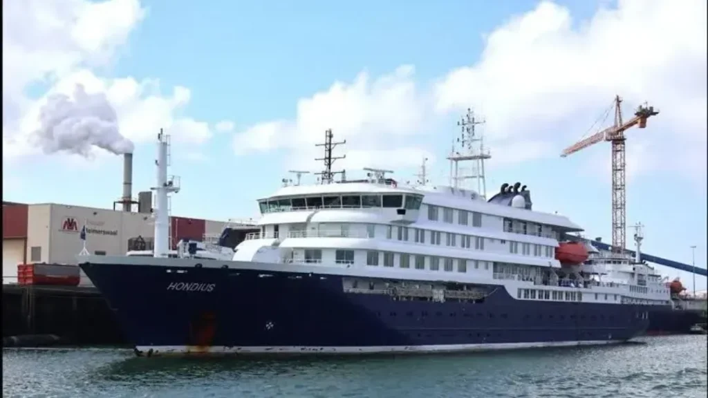 Surto de hantavírus em embarcação mobiliza países e avança para fase final de retirada de passageiros 8 Surto de hantavírus em embarcação mobiliza países e avança para fase final de retirada de passageiros