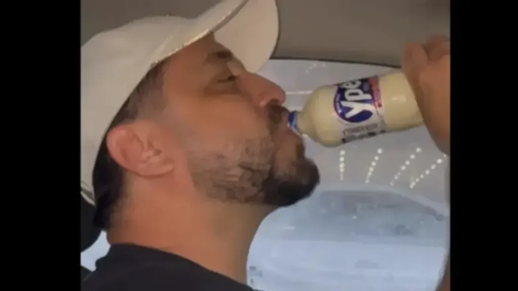 Vídeo de homem ingerindo detergente da marca Ypê viraliza nas redes sociais e gera alerta sobre riscos à saúde e comportamento digital 8 Vídeo de homem ingerindo detergente da marca Ypê viraliza nas redes sociais e gera alerta sobre riscos à saúde e comportamento digital