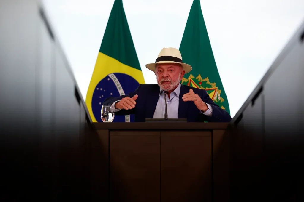 Brasil reage ao tarifaço dos EUA e promete reciprocidade 8 Brasil reage ao tarifaço dos EUA e promete reciprocidade