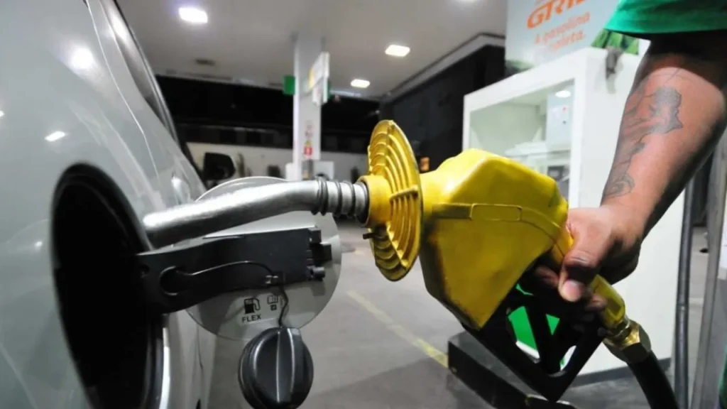 Mudança na gasolina pode afetar alguns veículos 8 Mudança na gasolina pode afetar alguns veículos