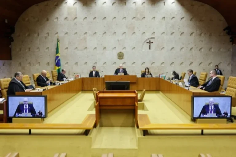 Juízes terão de devolver valores recebidos