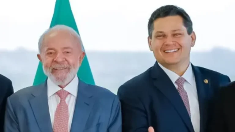 Alcolumbre diz que diálogo com Lula foi retomado