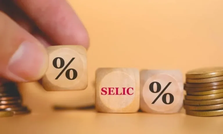 Selic cai para 14% ao ano