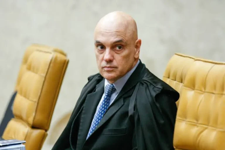 PF não vê indícios de crime contra jornalista alvo de Moraes