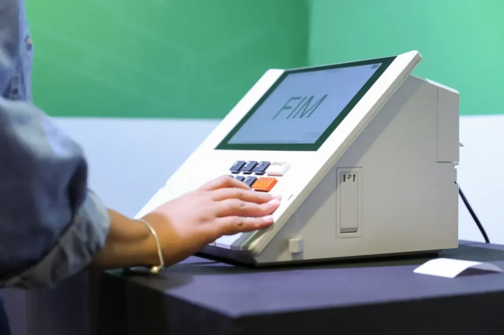 Partidos têm até hoje para indicar responsáveis por propaganda eleitoral 8 Partidos têm até hoje para indicar responsáveis por propaganda eleitoral