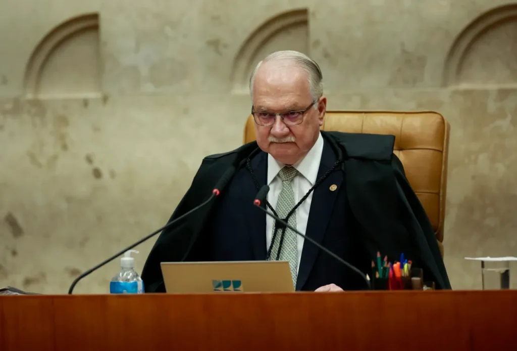 Fachin abre apuração sobre crise no STF 6 Fachin abre apuração sobre crise no STF