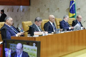 Crise no STF paralisa julgamentos de pejotização e uberização
