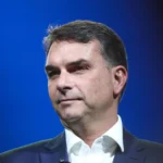 Flávio faz pronunciamento à Nação: "Quem vota em Lula, vota em Moraes" 3 Flávio faz pronunciamento à Nação: "Quem vota em Lula, vota em Moraes"