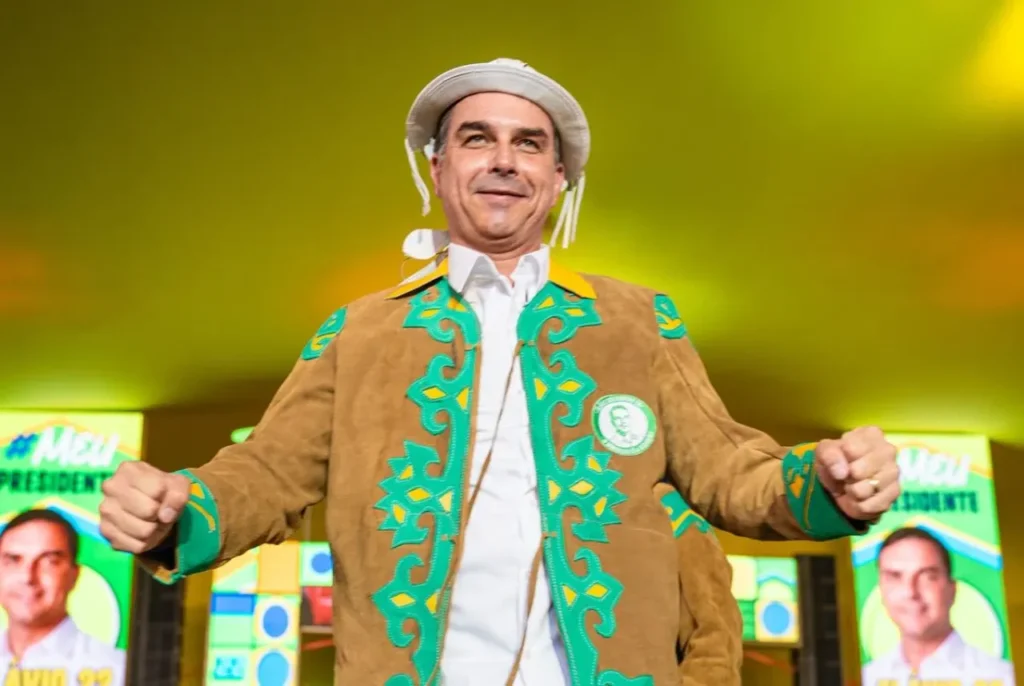Flávio busca reduzir vantagem de Lula no Nordeste 4 Flávio busca reduzir vantagem de Lula no Nordeste