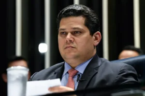 Oposição articula candidatura contra Alcolumbre no Senado